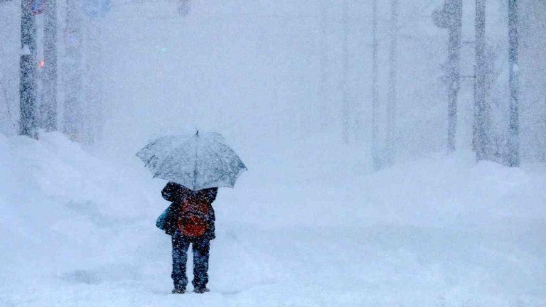 What is a bomb cyclone? This extreme weather event is here to stay